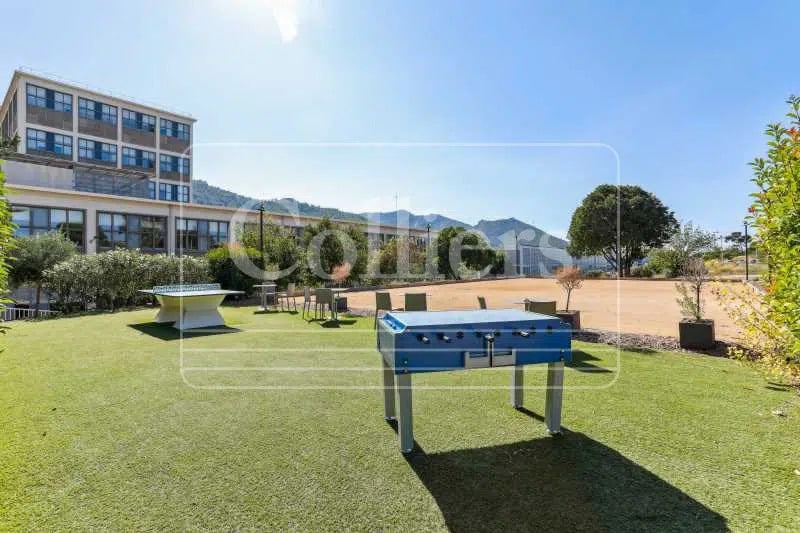 8 Avenue De Saint Menet, Marseille à louer - Photo de l’immeuble – Image 3 sur 14