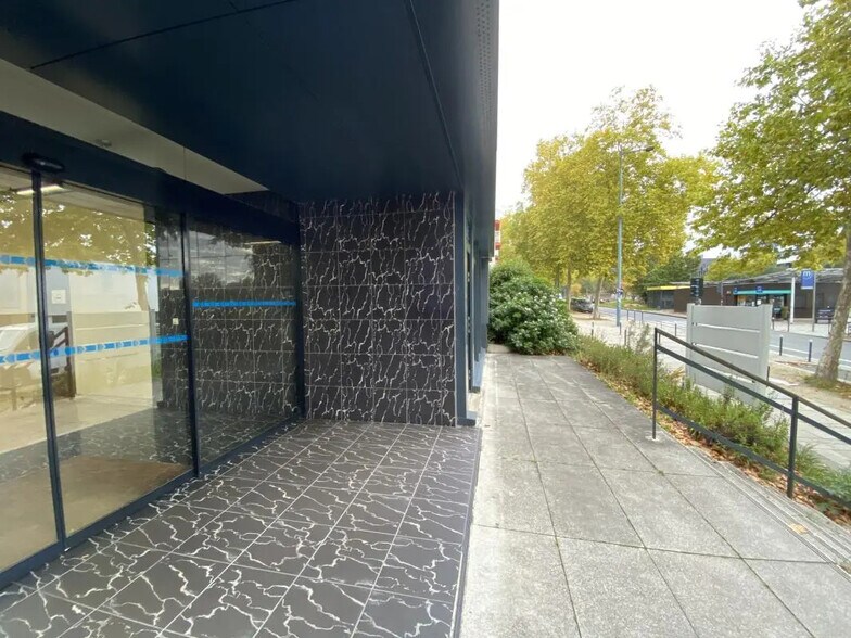 Bureau dans Rennes à vendre - Photo de l’immeuble – Image 2 sur 9