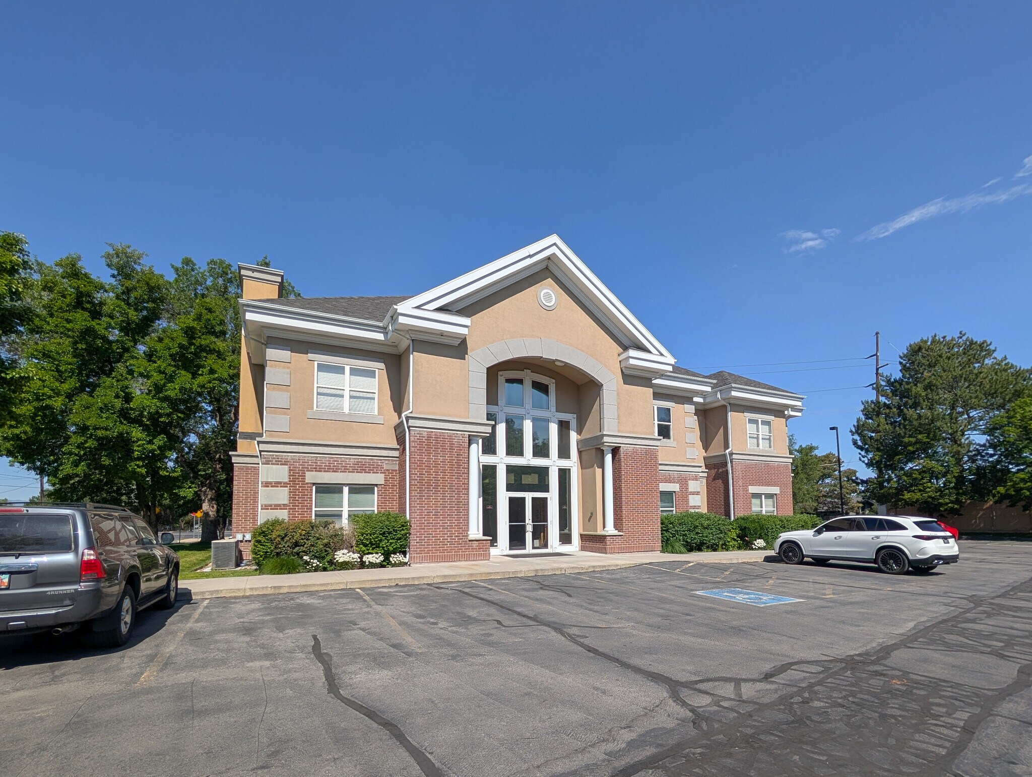 5005 S 900 E, Salt Lake City, UT à vendre Photo de l’immeuble– Image 1 sur 24