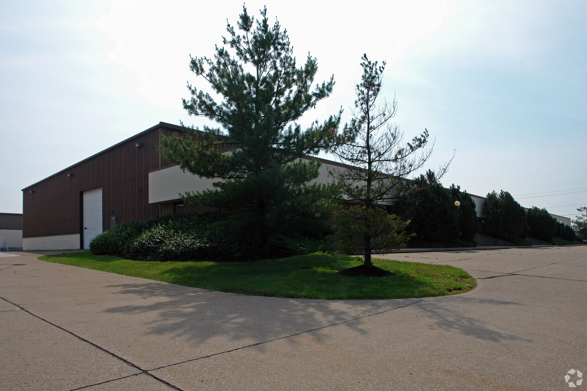 1300 Cox Ave, Erlanger, KY à louer Photo de l’immeuble– Image 1 sur 4