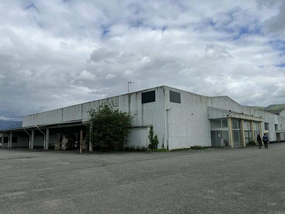 Local d'activités dans Saint-Sauveur à vendre Photo principale– Image 1 sur 1