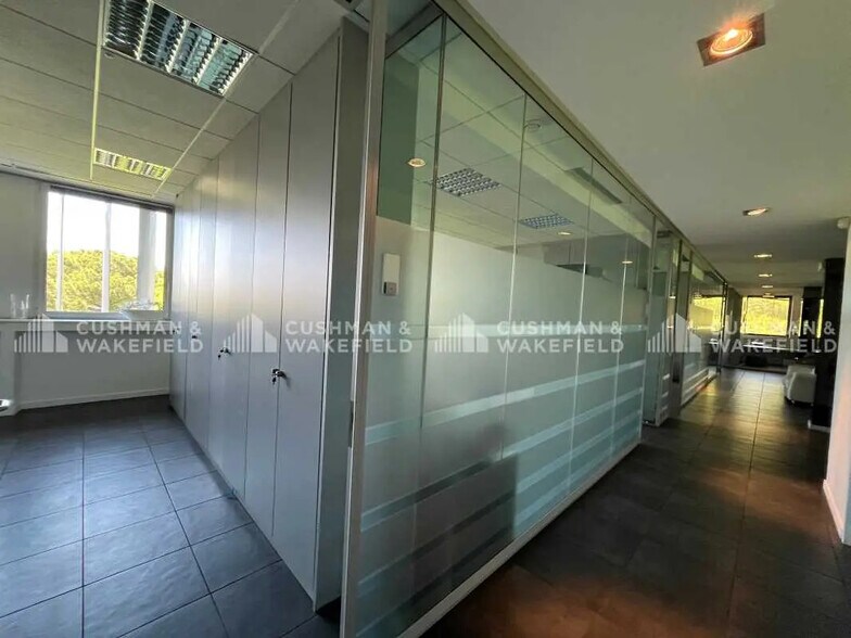 52 Avenue De Hambourg, Marseille à louer - Photo de l’immeuble – Image 3 sur 16