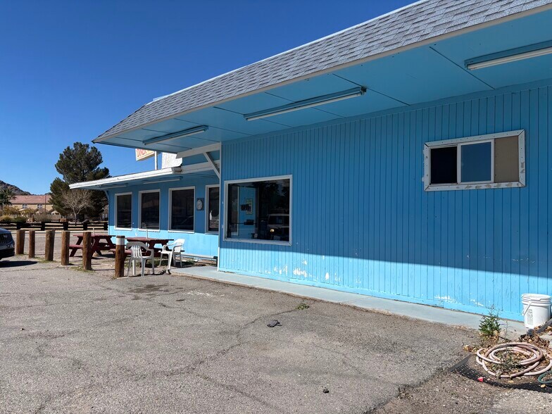 600 Main St, Beatty, NV à vendre - Photo de l’immeuble – Image 3 sur 4