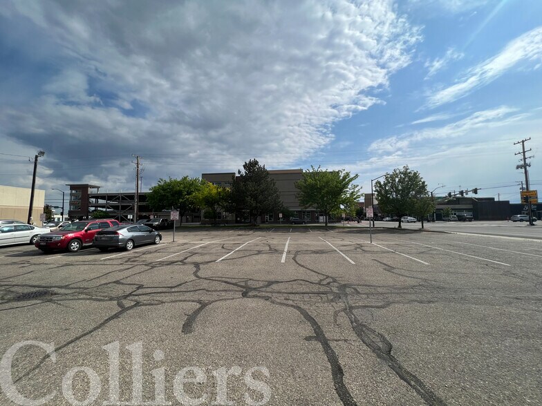 307 12th Avenue South, Nampa, ID à vendre - Photo de l’immeuble – Image 3 sur 5
