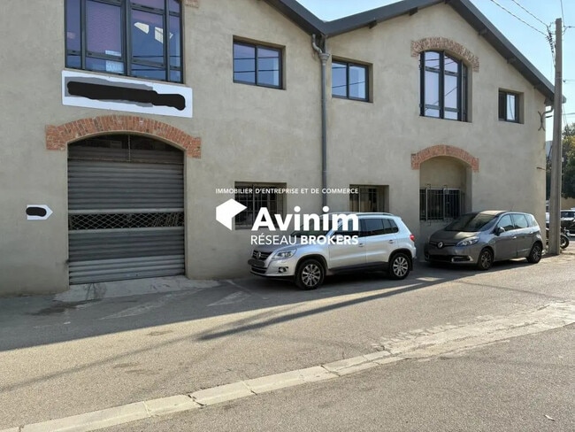 Plus de détails pour Industriel/Logistique à louer