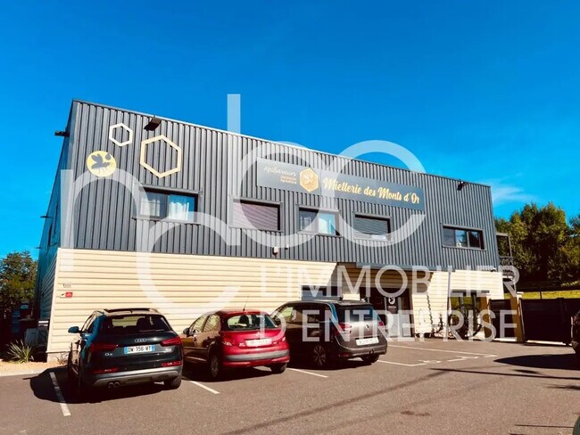 Plus de détails pour Local d’activités à vendre