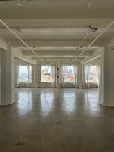 656 S Los Angeles St, Los Angeles, CA à louer Photo intérieure– Image 1 sur 2