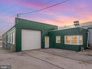 Plus de détails pour 1880 W Market St, York, PA - Local commercial à vendre