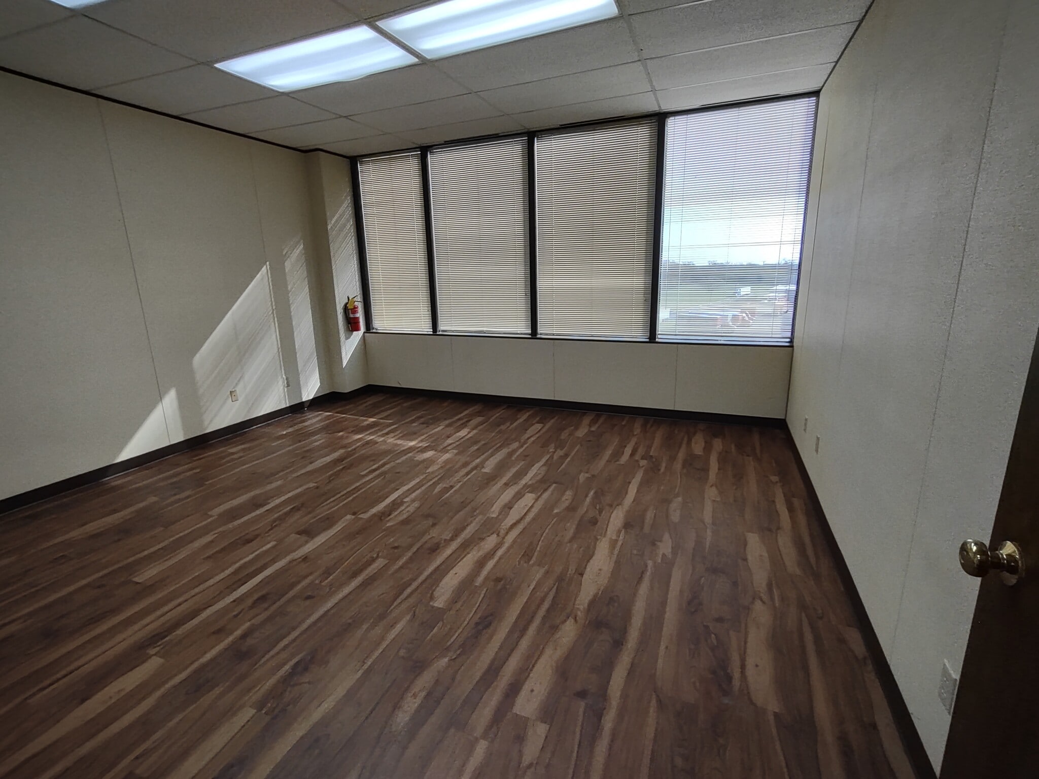1800 Teague Dr, Sherman, TX à louer Photo intérieure– Image 1 sur 3