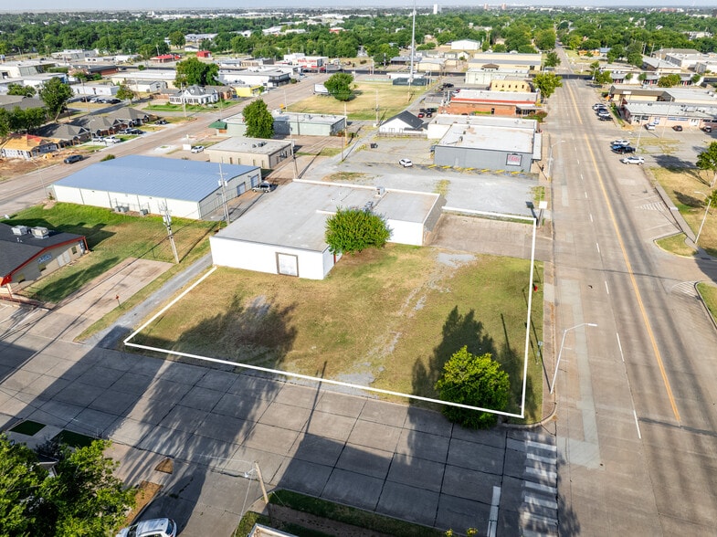 902-904 SW C Ave, Lawton, OK à vendre - Photo principale – Image 1 sur 6