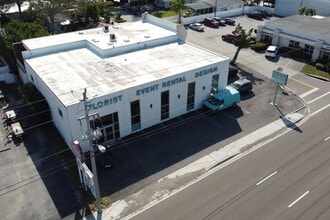 2048 Bee Ridge Rd, Sarasota, FL à louer Photo intérieure– Image 1 sur 9