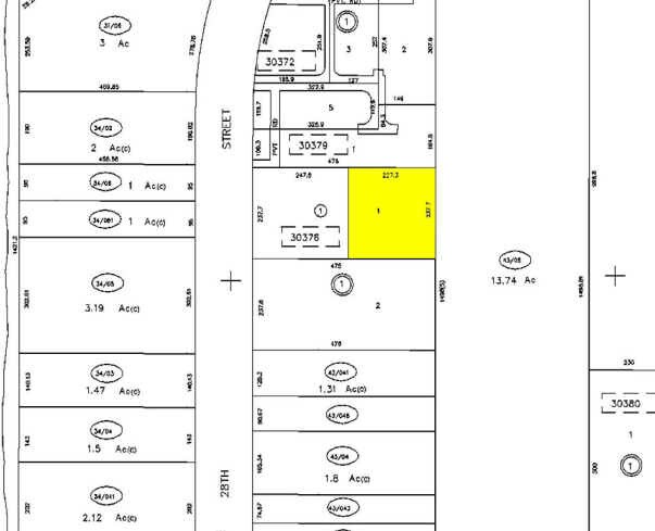 12105 N 28th St, Saint Petersburg, FL à louer - Photo de l’immeuble – Image 3 sur 22