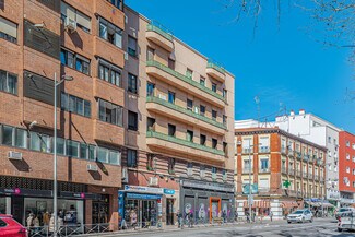 Plus de détails pour Local commercial à louer