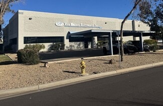 Plus de détails pour 222 W Lone Cactus Dr, Phoenix, AZ - Industriel/Logistique à louer