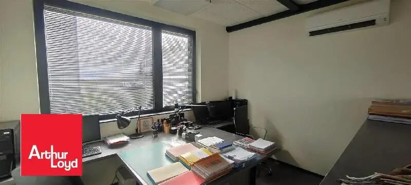 Bureau dans Nogent-le-Phaye à louer - Photo de l’immeuble – Image 2 sur 4