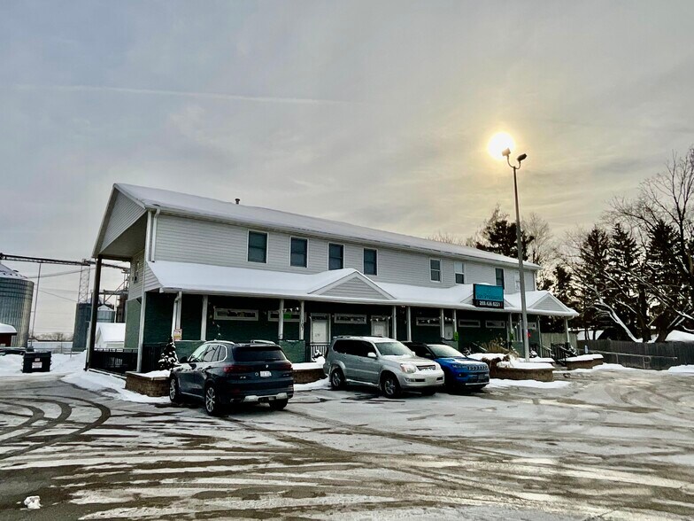 107 W Delaware, Decatur, MI à vendre - Photo principale – Image 1 sur 18