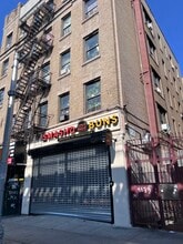 2639-2641 Jerome Ave, Bronx, NY à louer Photo intérieure– Image 2 sur 9