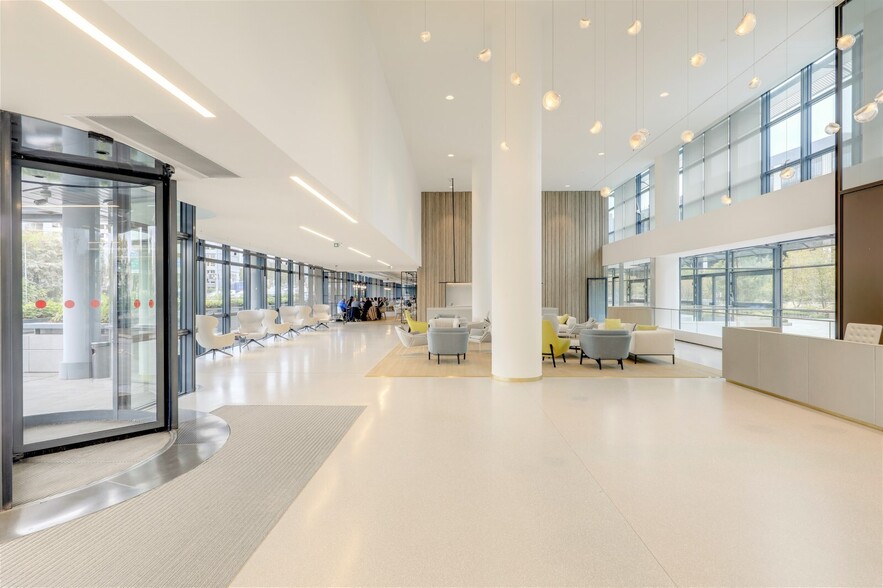 9/11 Boulevard Romain Rolland, Montrouge à louer - Hall d’entrée – Image 3 sur 18