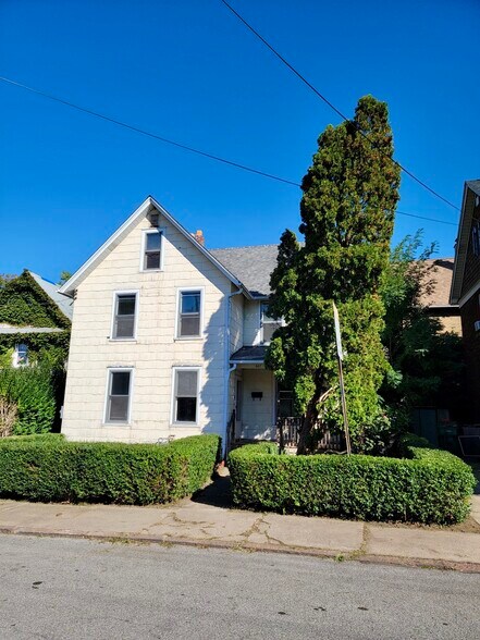 Buffalo, NY 16-Unit Rental Portfolio portefeuille de 12 biens à vendre sur LoopNet.fr - Photo de l’immeuble – Image 3 sur 12