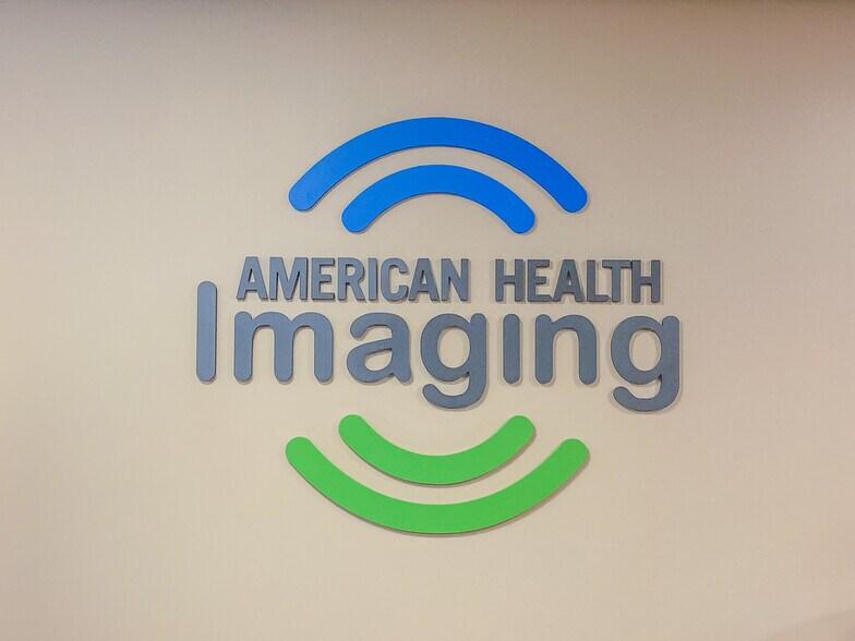 2774 N Decatur Rd, Decatur, GA à vendre - Photo de l’immeuble – Image 1 sur 36