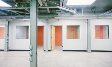 525 S School Ave, Fayetteville, AR à louer Photo de l’immeuble– Image 1 sur 37