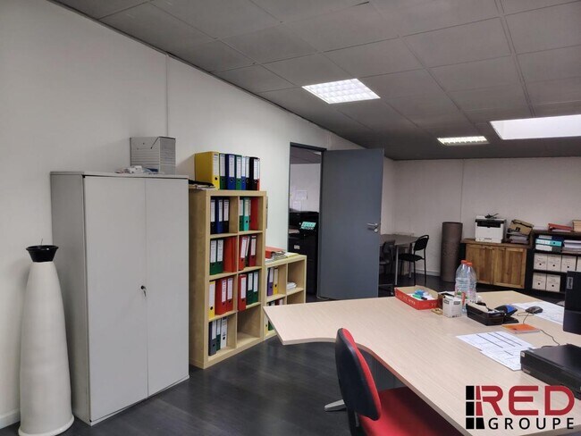 Plus de détails pour Bureau à louer