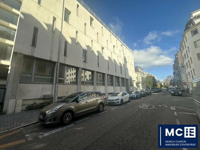 Plus de détails pour Bureau à louer