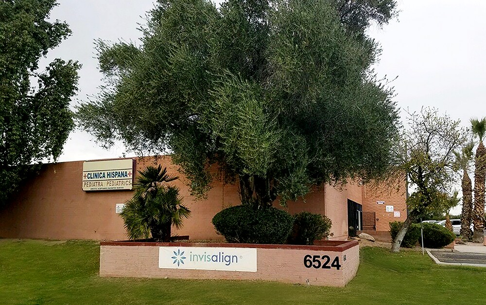 6524 W Indian School Rd, Phoenix, AZ à louer Photo de l’immeuble– Image 1 sur 10