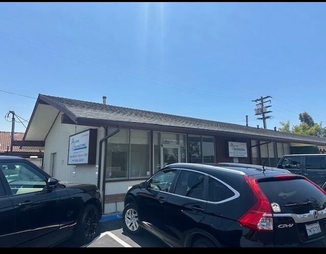 7434 Jackson Dr, San Diego, CA à louer Photo de l’immeuble– Image 1 sur 15