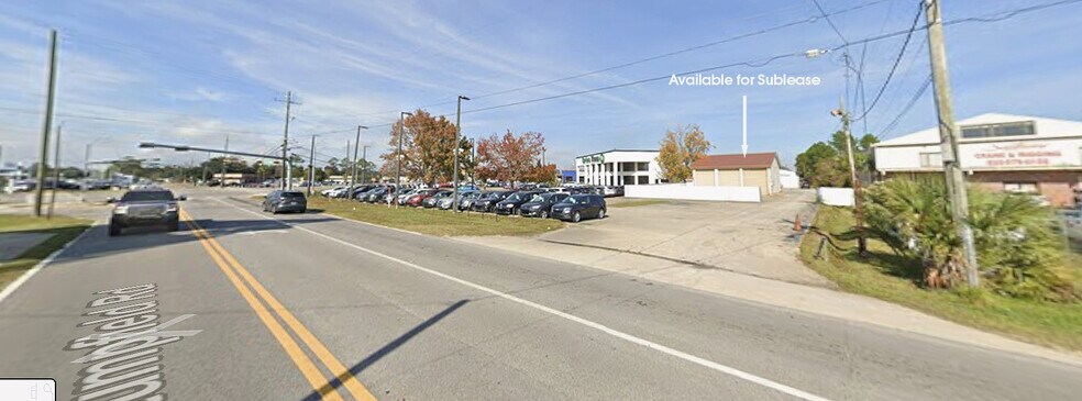 6400 Pensacola Blvd, Pensacola, FL à louer - Photo de l’immeuble – Image 3 sur 4