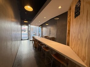 160 E 23rd St, New York, NY à louer Photo intérieure– Image 2 sur 12