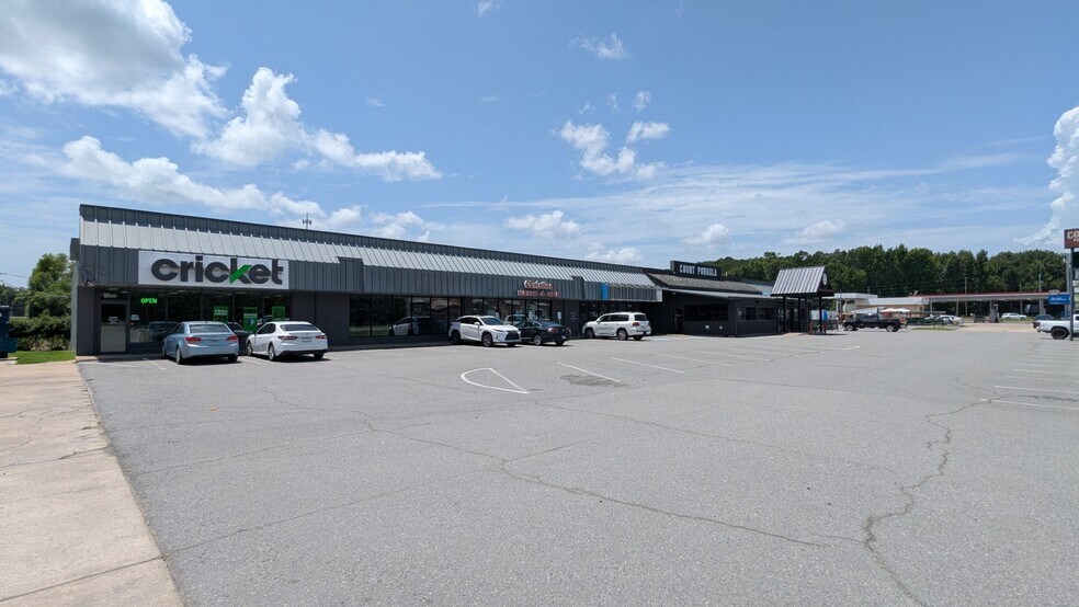 10808 Maumelle Blvd, Maumelle, AR à louer - Photo de l’immeuble – Image 1 sur 8