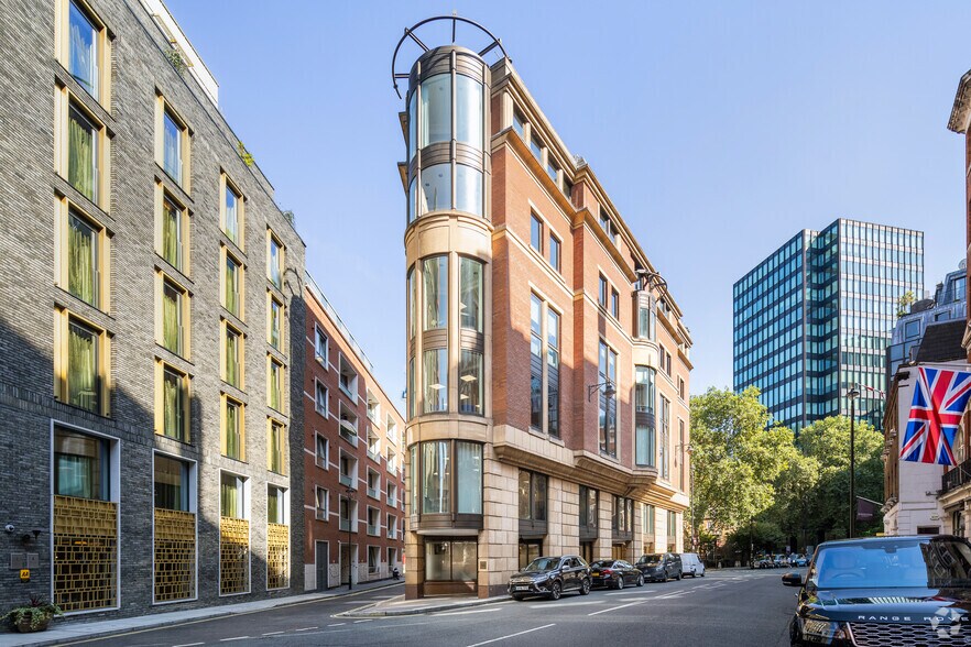 66 Buckingham Gate, Londres à louer - Photo de l’immeuble – Image 3 sur 6