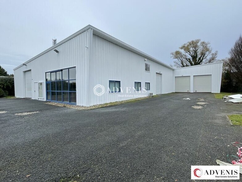 Industriel/Logistique dans Blanquefort à louer - Photo de l’immeuble – Image 1 sur 8