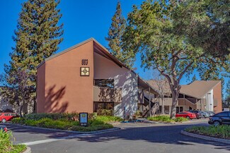 Plus de détails pour 883 N Shoreline Blvd, Mountain View, CA - Bureau à louer