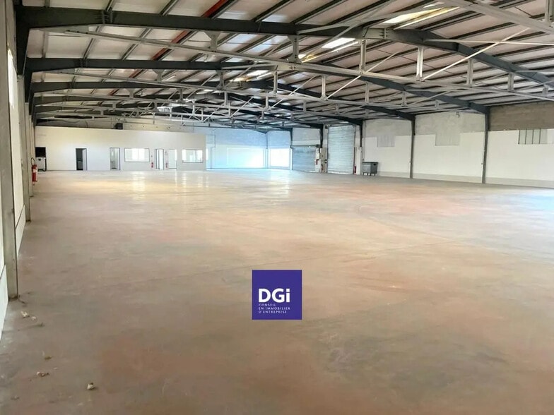 Bureau dans Saint-Gilles à louer - Photo de l’immeuble – Image 3 sur 5