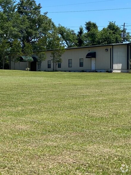 10965 Hogue Rd W, Irvington, AL à louer - Photo de l’immeuble – Image 2 sur 7