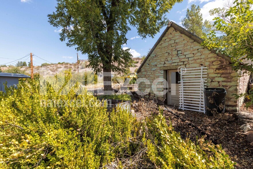 2862 Santa Clara Dr, Santa Clara, UT à vendre - Photo de l’immeuble – Image 3 sur 30