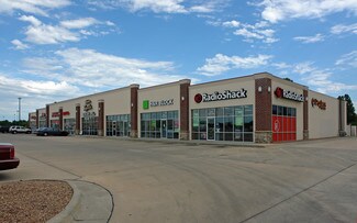 Plus de détails pour 2570 S Broadway, Wichita, KS - Local commercial à louer