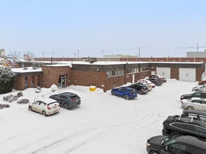 10700 Rue Secant, Montréal, QC à louer Photo intérieure– Image 1 sur 4