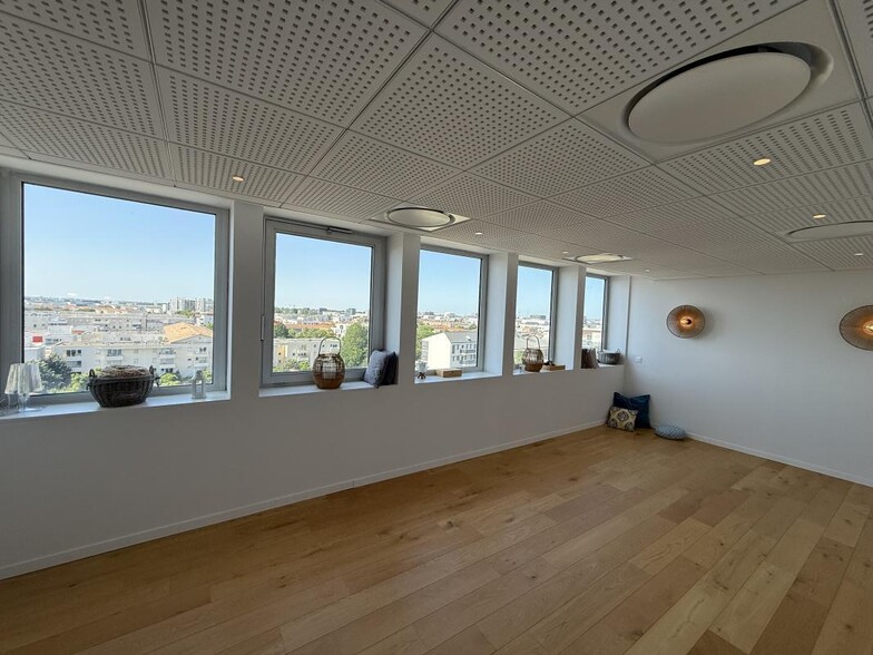 Bureau dans Bordeaux à louer - Photo intérieure – Image 3 sur 13