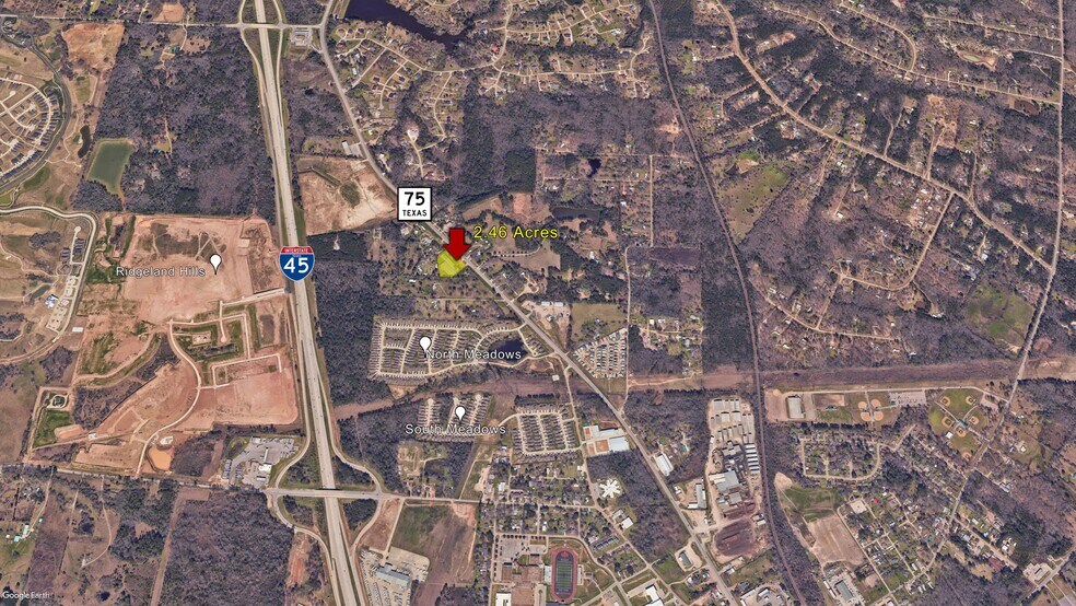 14077 N Highway 75, Willis, TX à louer - Photo principale – Image 2 sur 5