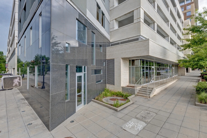 106 W Washington St, Greenville, SC à louer - Photo de l’immeuble – Image 1 sur 7