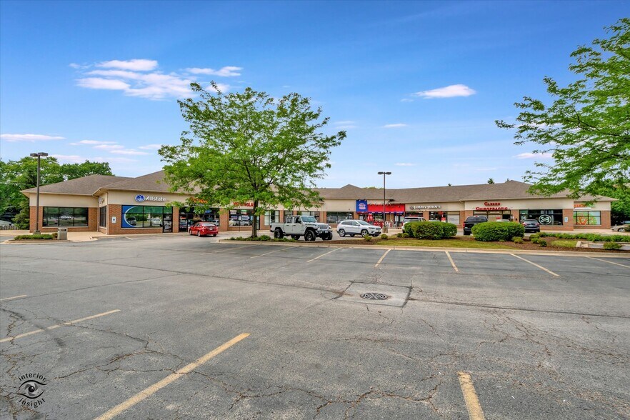 4579-4589 Route 71, Oswego, IL à louer - Photo de l’immeuble – Image 2 sur 18