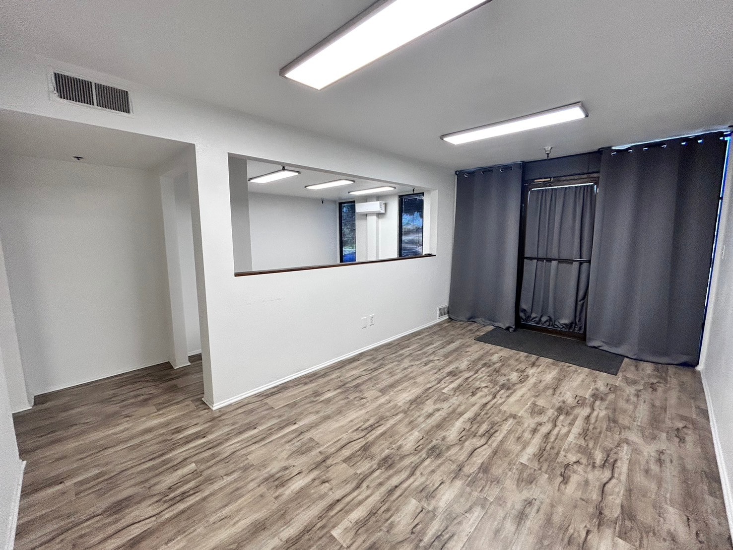 6481 Orangethorpe Ave, Buena Park, CA à louer Photo de l’immeuble– Image 1 sur 7