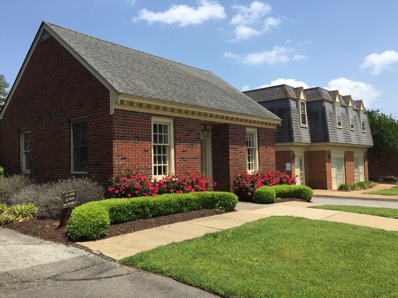 2408 Princess Anne Rd, Virginia Beach, VA à louer - Photo de l’immeuble – Image 2 sur 6
