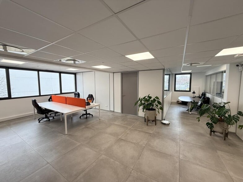 Bureau dans Fréjus à vendre - Photo intérieure – Image 1 sur 9