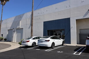 2850 N California St, Burbank CA - immobilier d'entreprise