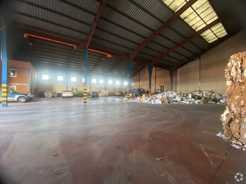 Industriel/Logistique dans Leganés, Madrid à louer - Photo de l’immeuble – Image 2 sur 5