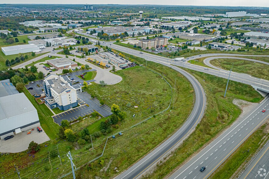 40-50 Cowan Pl, Guelph, ON à louer - Aérien – Image 3 sur 5